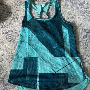 Women’s XS Under Armour Tank Top